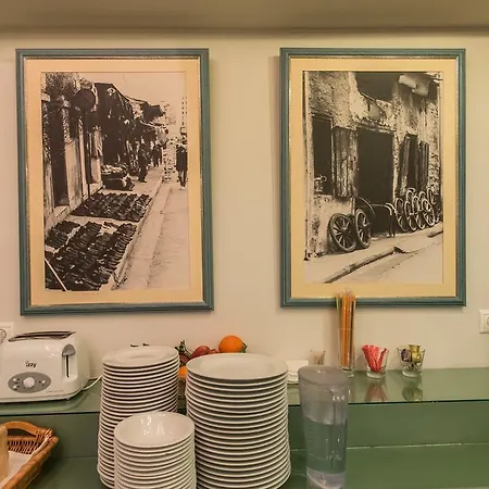 Apollonion 卡尔派尼西翁