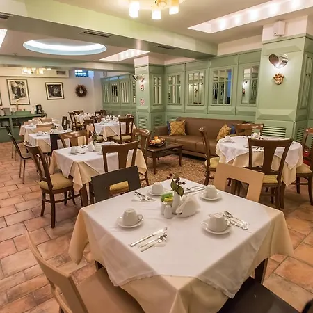 Apollonion 3* 卡尔派尼西翁