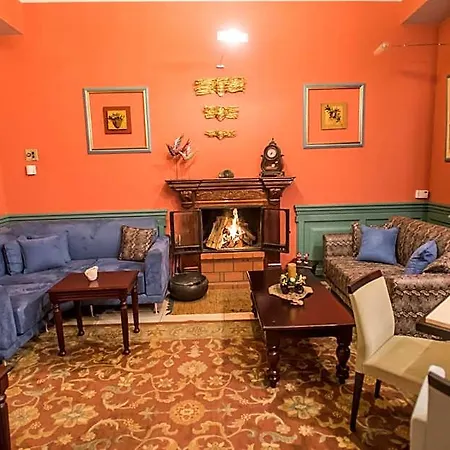 Apollonion Hotel 3*