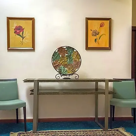 Hotel Apollonion 3*